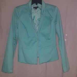 BEAUTIFUL Green/Pistachio